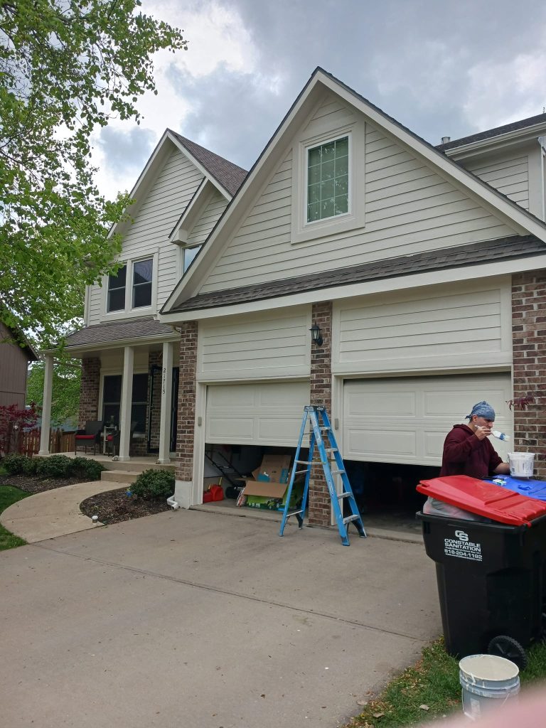 Painting in Shawnee, KS